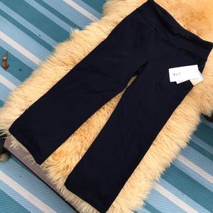Brand new Athleta crop flare yoga pants
